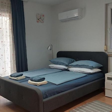 Studio 7Even Ground Floor Pula Dış mekan fotoğraf